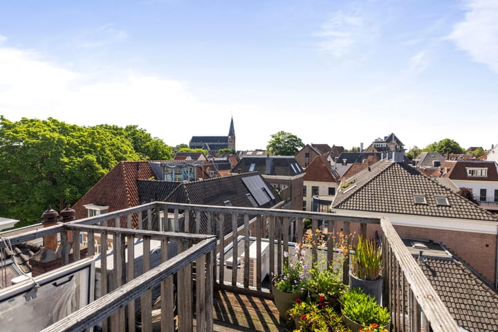 Foto 23 van Geert Grootestraat 3-B