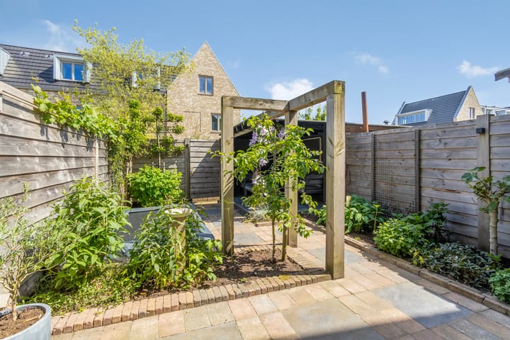 Foto 14 van John Raedeckersingel 28