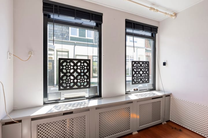 Foto 8 van Emmastraat 23