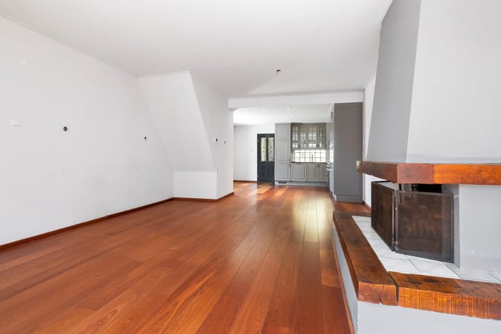 Foto 9 van Emmastraat 23