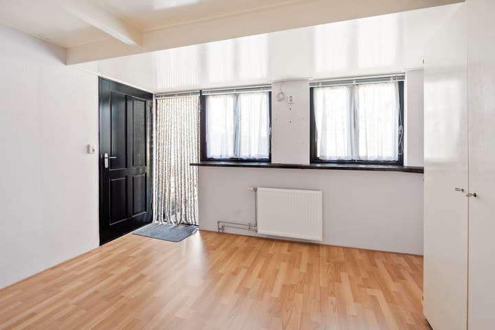 Foto 28 van Emmastraat 23