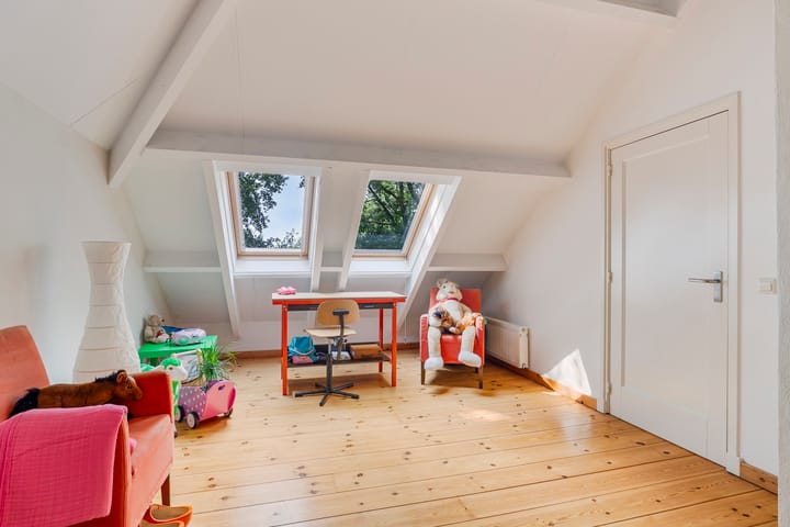 Photo 38 of Landrop 21