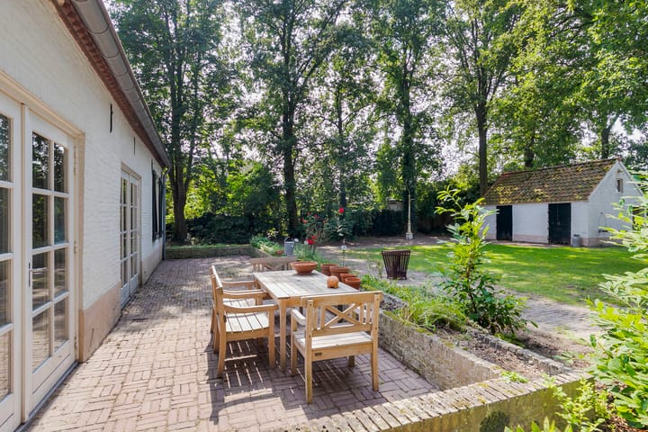 Photo 47 of Landrop 21