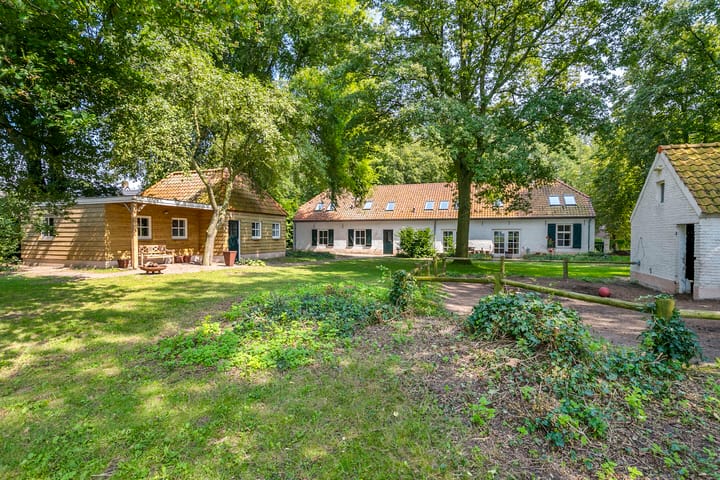 Photo 60 of Landrop 21