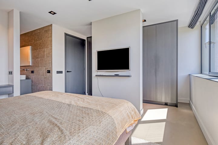 Foto 23 van Pettelaarseweg 559