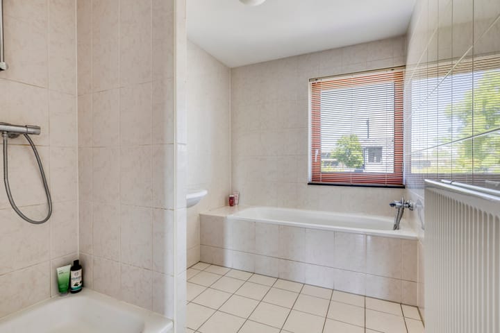 Foto 24 van Vliehors 84