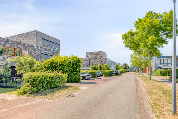 Foto 2 van Vliehors 84