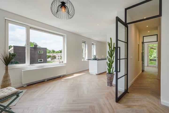 Foto 5 van Amelandseplein 21-A