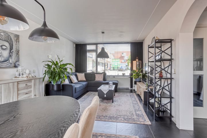 Foto 3 van Bloemenoordplein 22