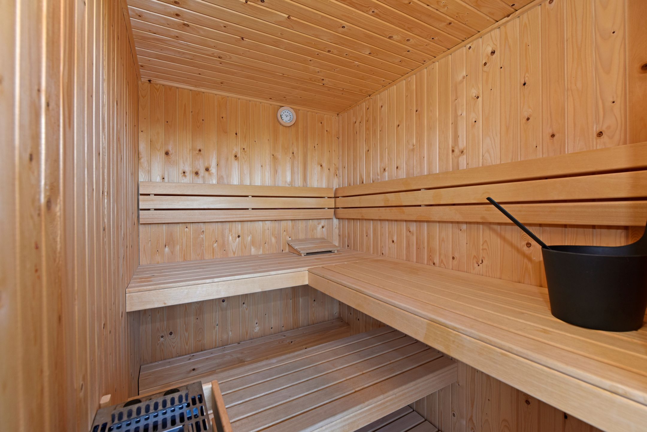 Photo 12 of Lampsinsdijk 8-099