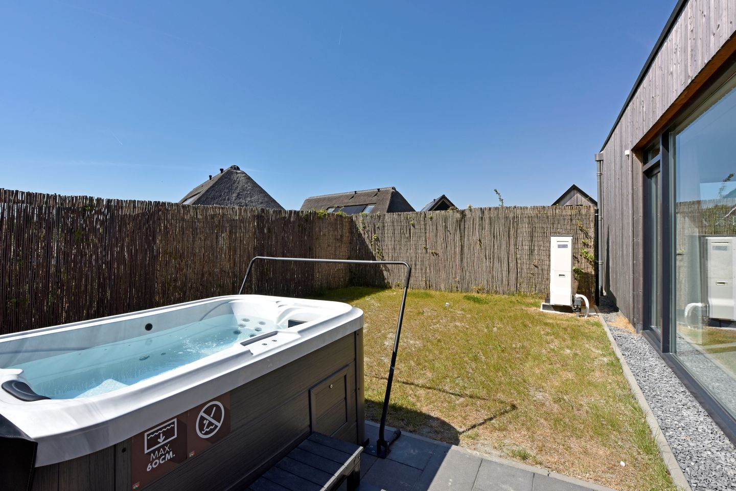 Photo 14 of Lampsinsdijk 8-099