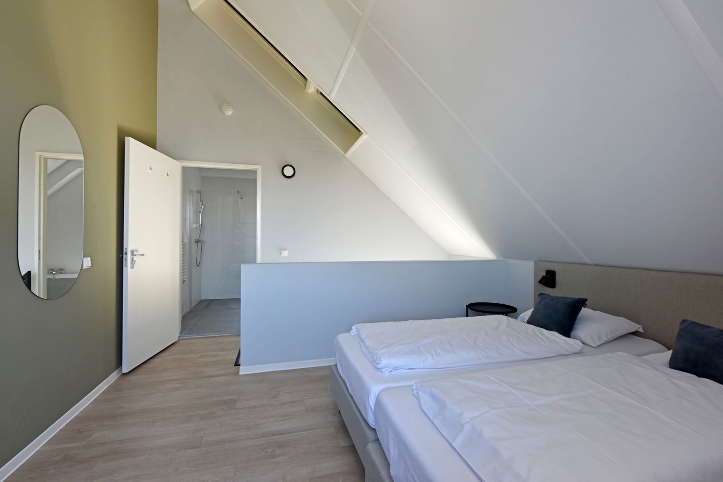 Photo 19 of Lampsinsdijk 8-099