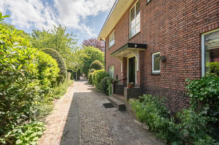 Foto 6 van Bloemcamplaan 6