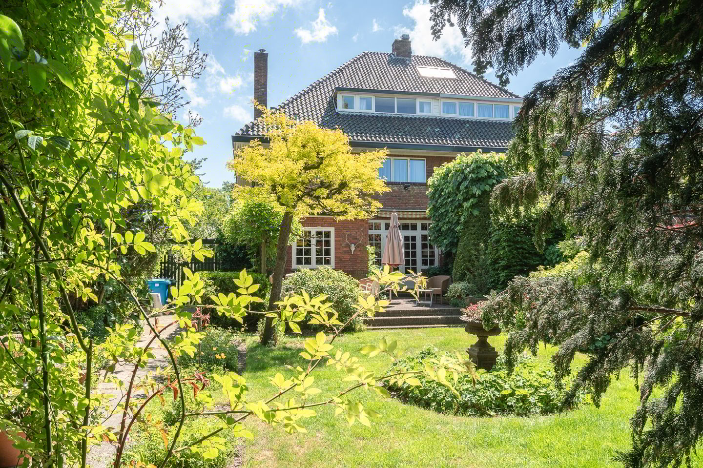 Photo 14 of Bloemcamplaan 6