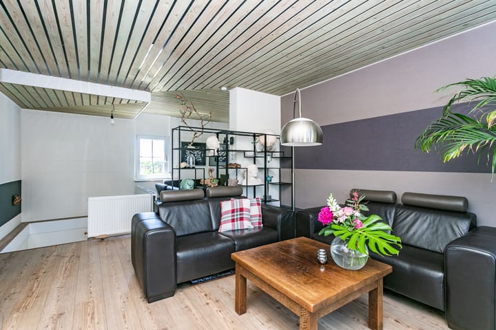 Photo 4 of Nieuwenhofstraat 5