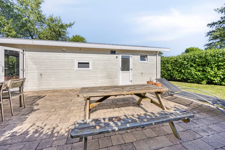 Foto 5 van Buitenhuizerweg 2-25