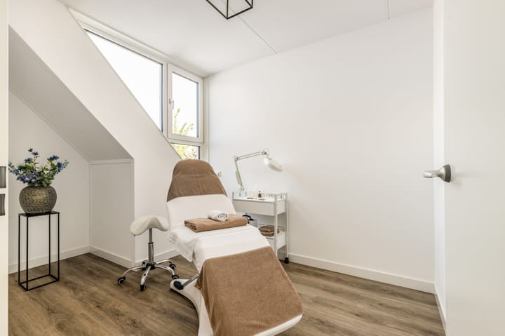 Foto 26 van Purperreiger 35