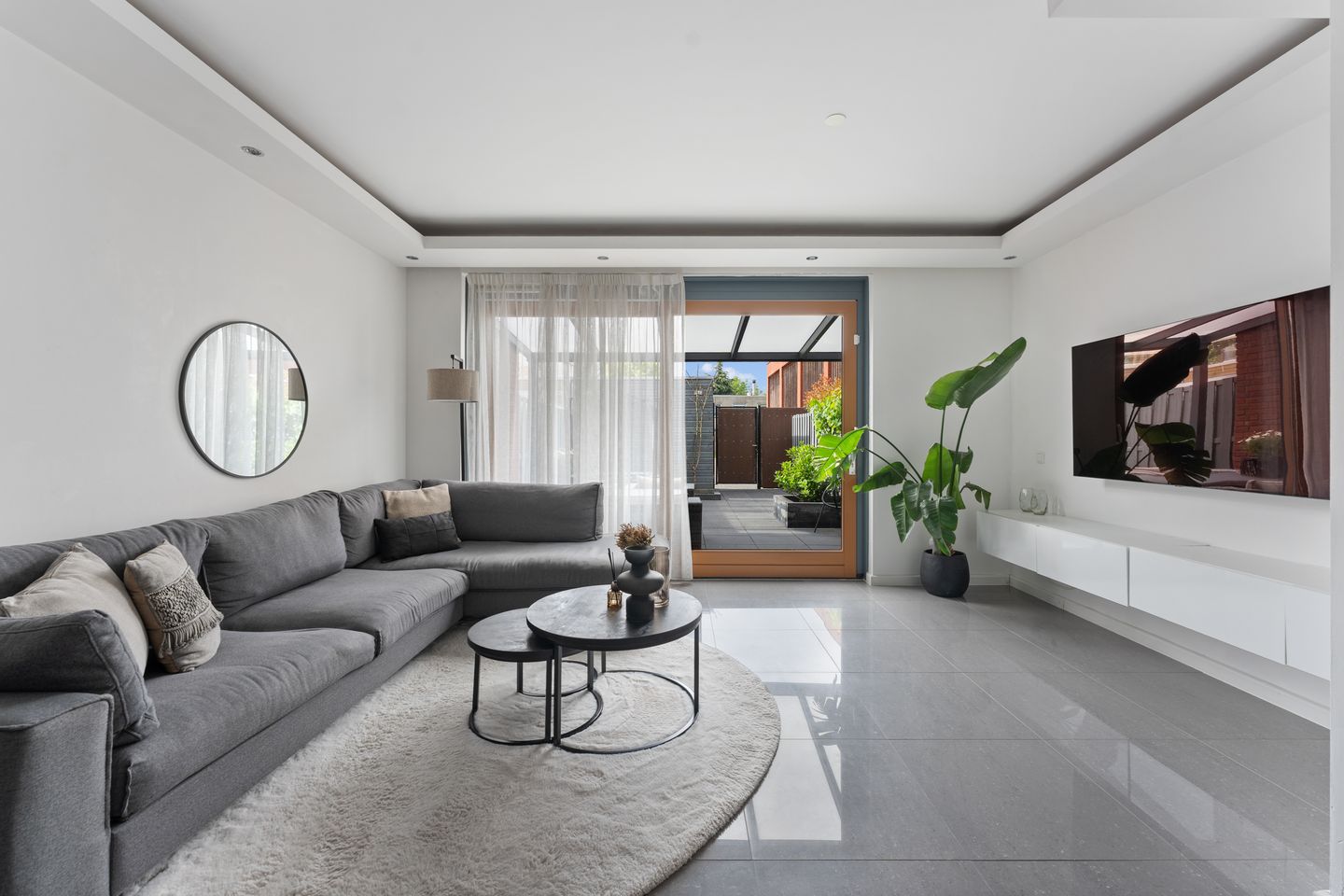 Foto 5 van van Baerlestraat 247