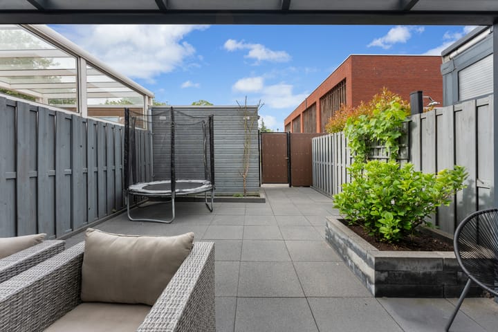 Foto 20 van van Baerlestraat 247