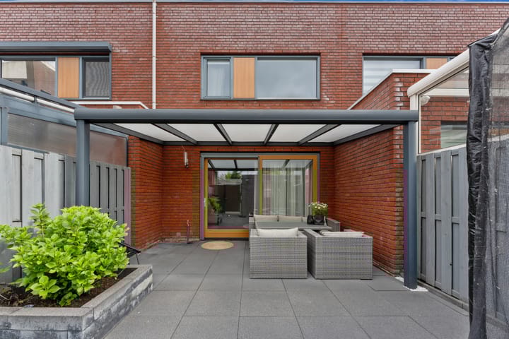 Foto 24 van van Baerlestraat 247