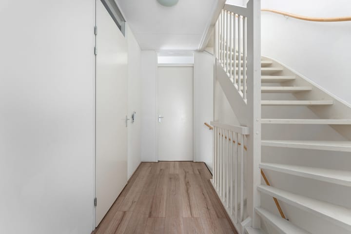 Foto 36 van van Baerlestraat 247