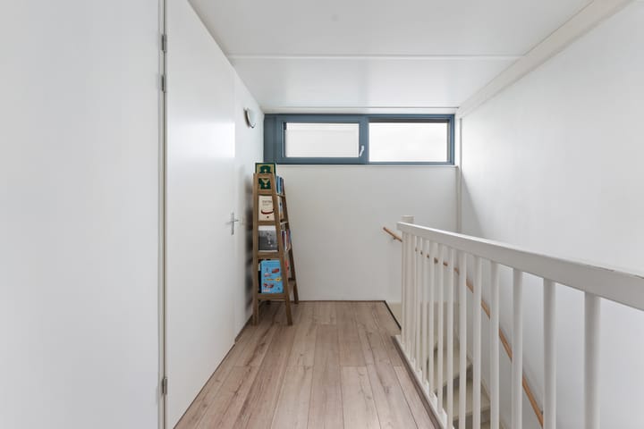 Foto 40 van van Baerlestraat 247