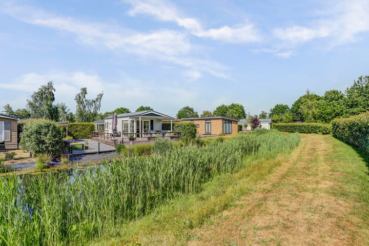 Foto 1 van Oude Balksterweg 4-320