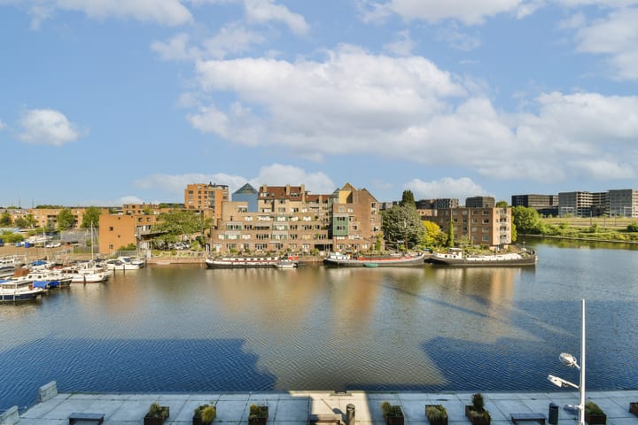 Foto 2 van VOC-kade 66