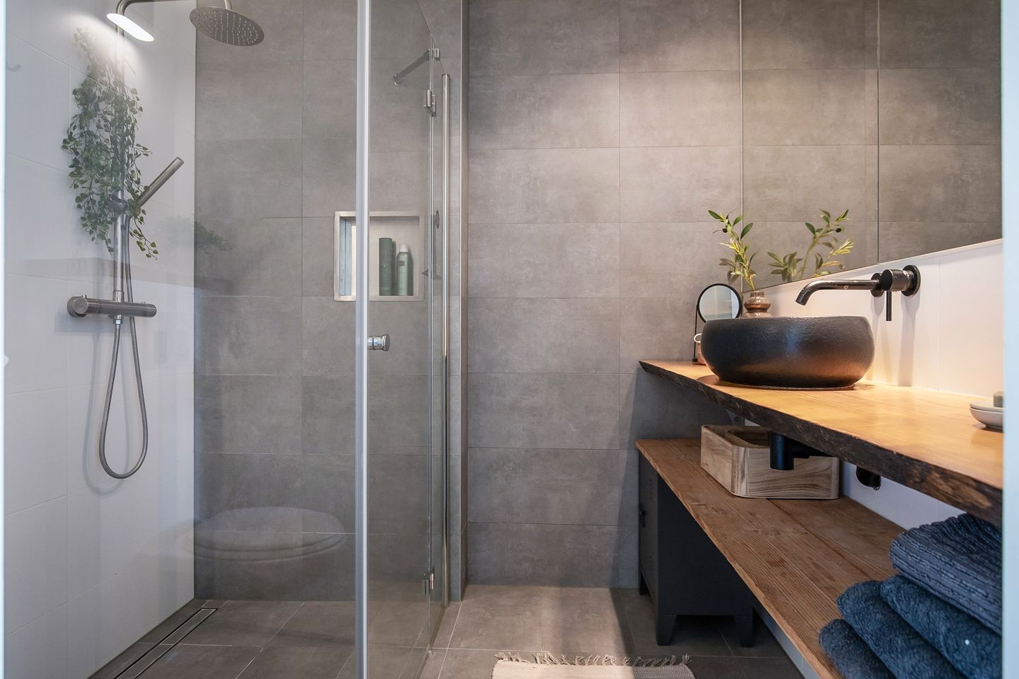 Foto 4 van Bennebroekstraat 18-2