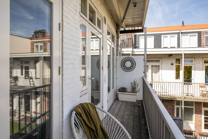 Foto 25 van Bennebroekstraat 18-2