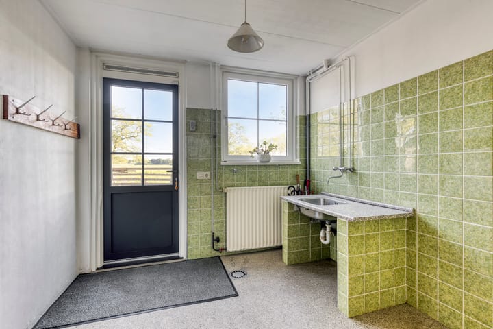 Foto 28 van Purmerenderweg 6