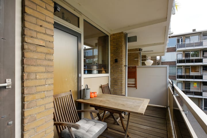 Foto 11 van Julianaplantsoen 95