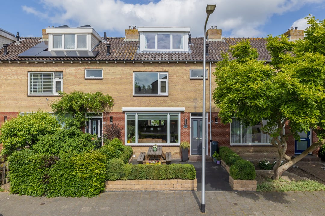 Foto 1 van Neptunusstraat 9