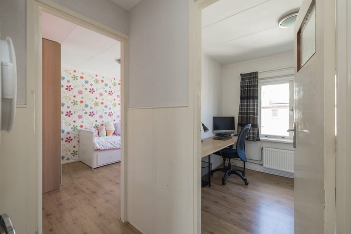 Foto 26 van Neptunusstraat 9