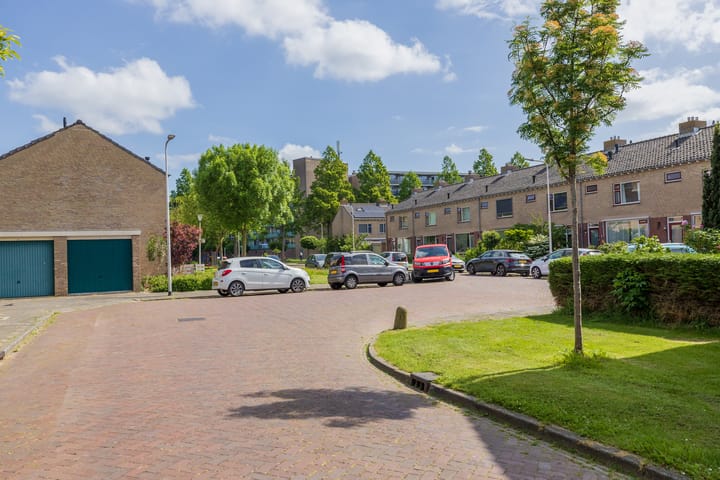 Foto 48 van Neptunusstraat 9