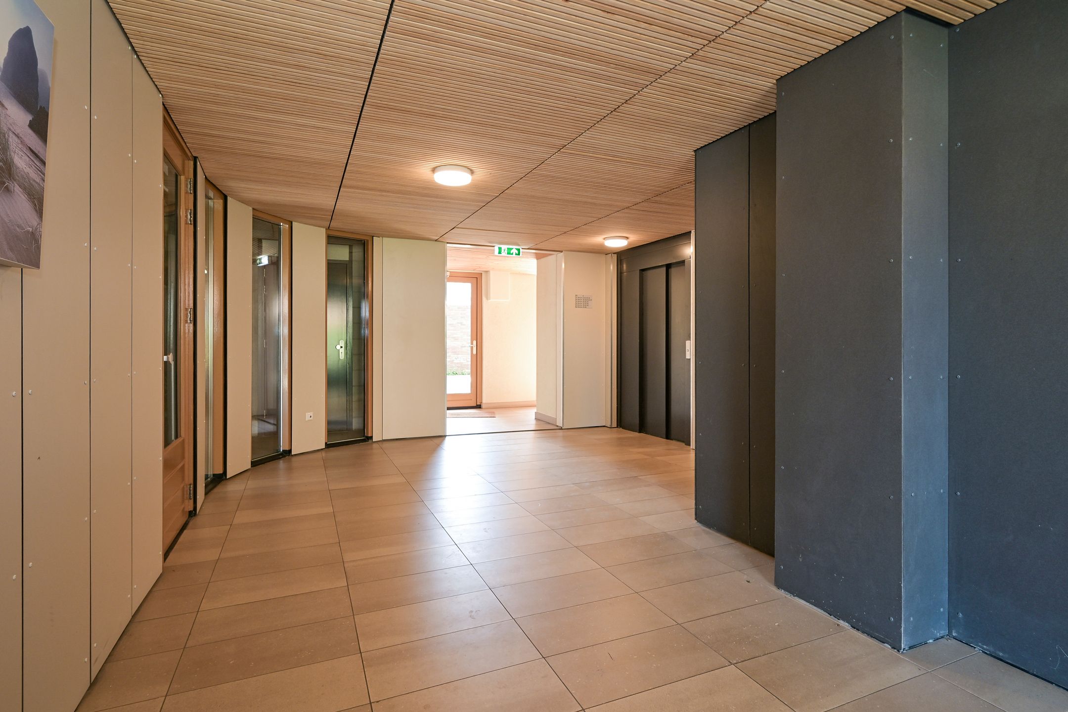 Photo 15 of Schoklandsestraat 28