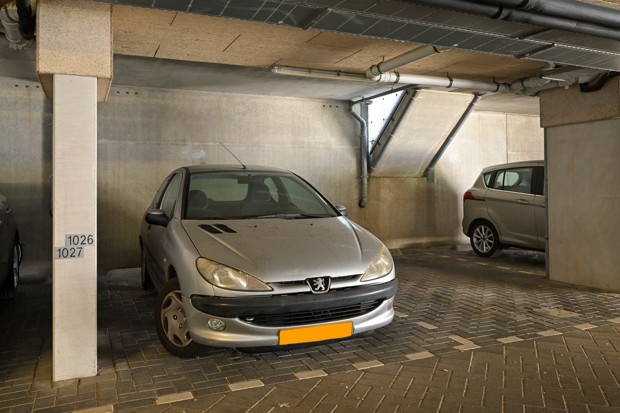 Photo 48 of Schoklandsestraat 28