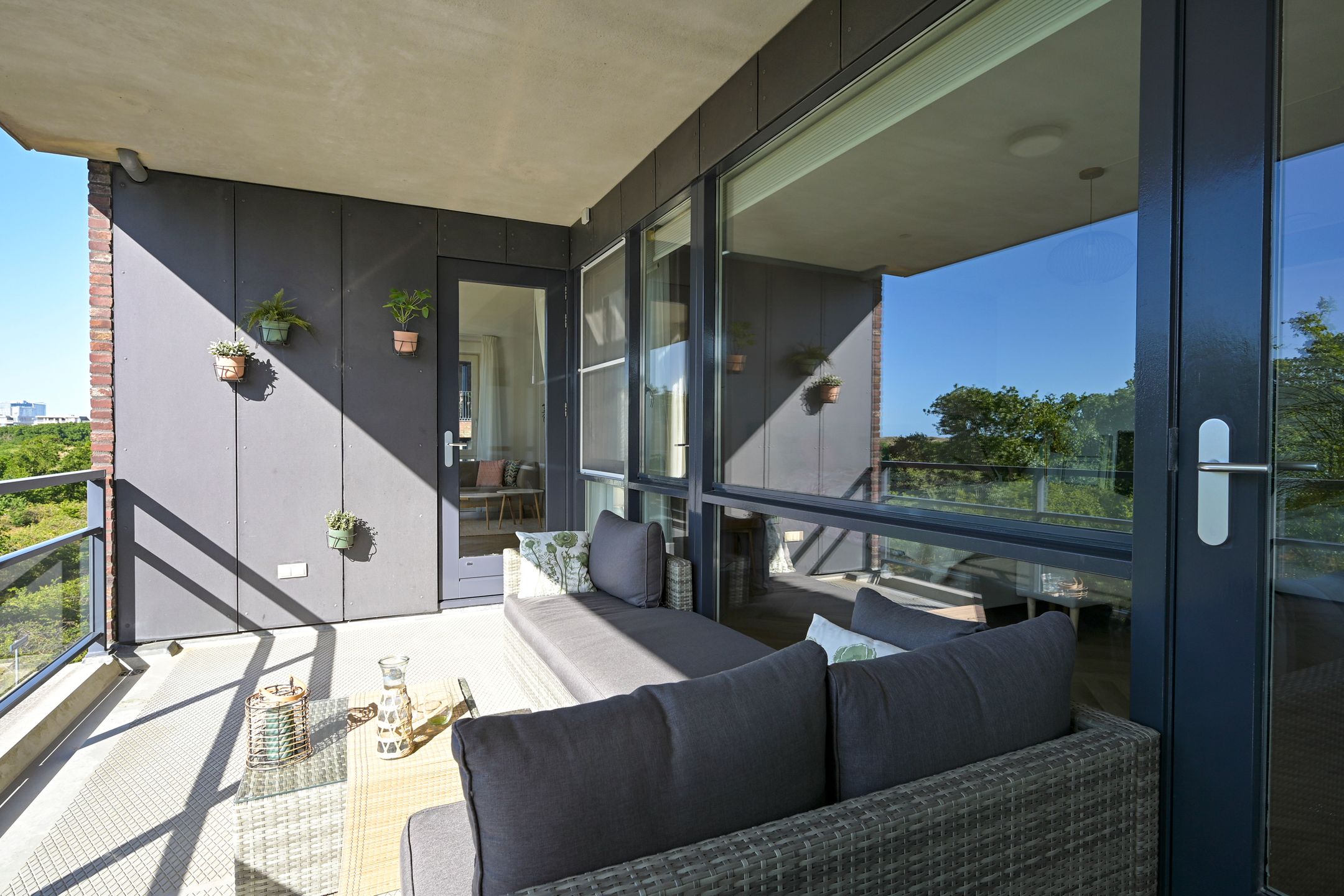 Photo 39 of Schoklandsestraat 28