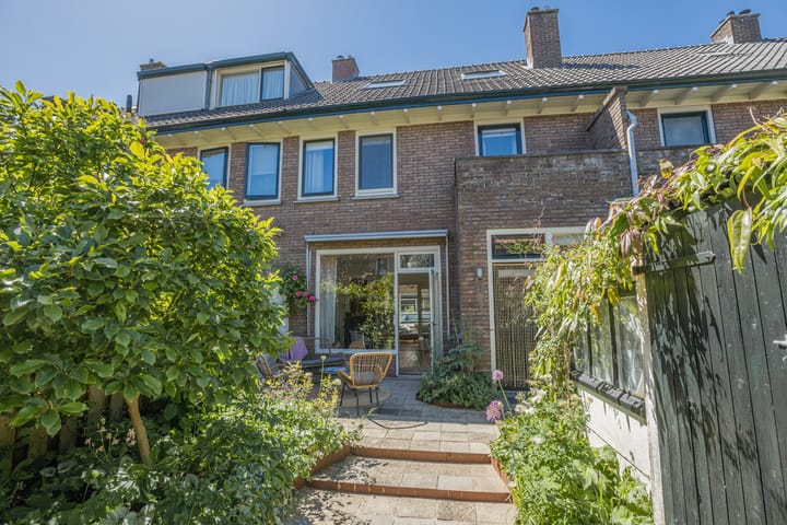 Foto 6 van van Löben Selsstraat 11