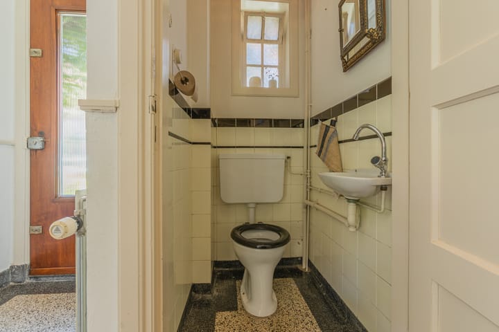 Foto 12 van van Löben Selsstraat 11