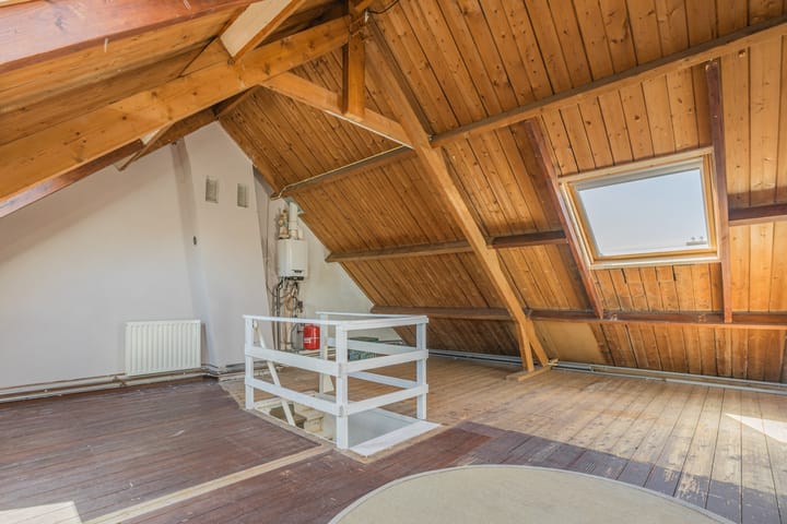 Foto 37 van van Löben Selsstraat 11