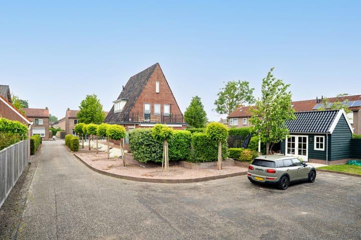 Foto 44 van Steneweg 81