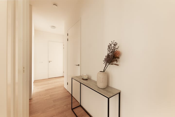 Foto 20 van Leonard Bernsteinstraat 70-A