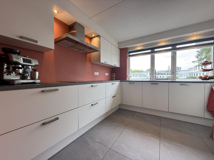 Foto 10 van Waterspin 16