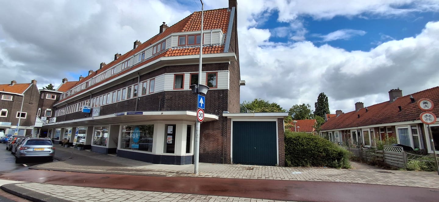 View photo 1 of Purmerplein 33