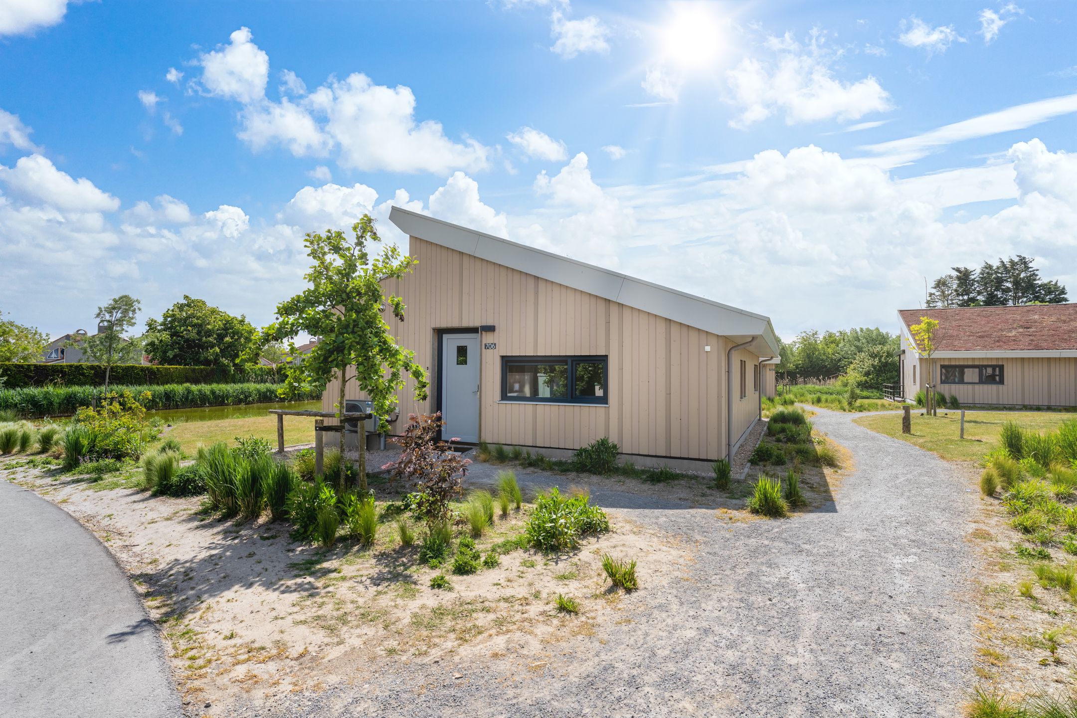 Foto 6 van Nieuwesluisweg 1-A706