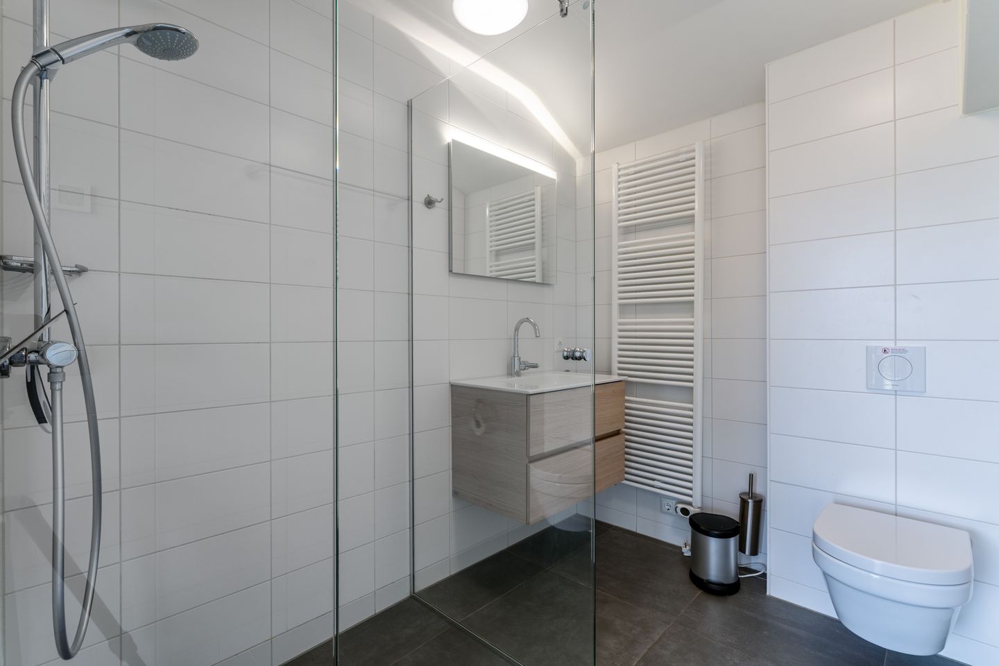 Foto 20 van Nieuwesluisweg 1-A706