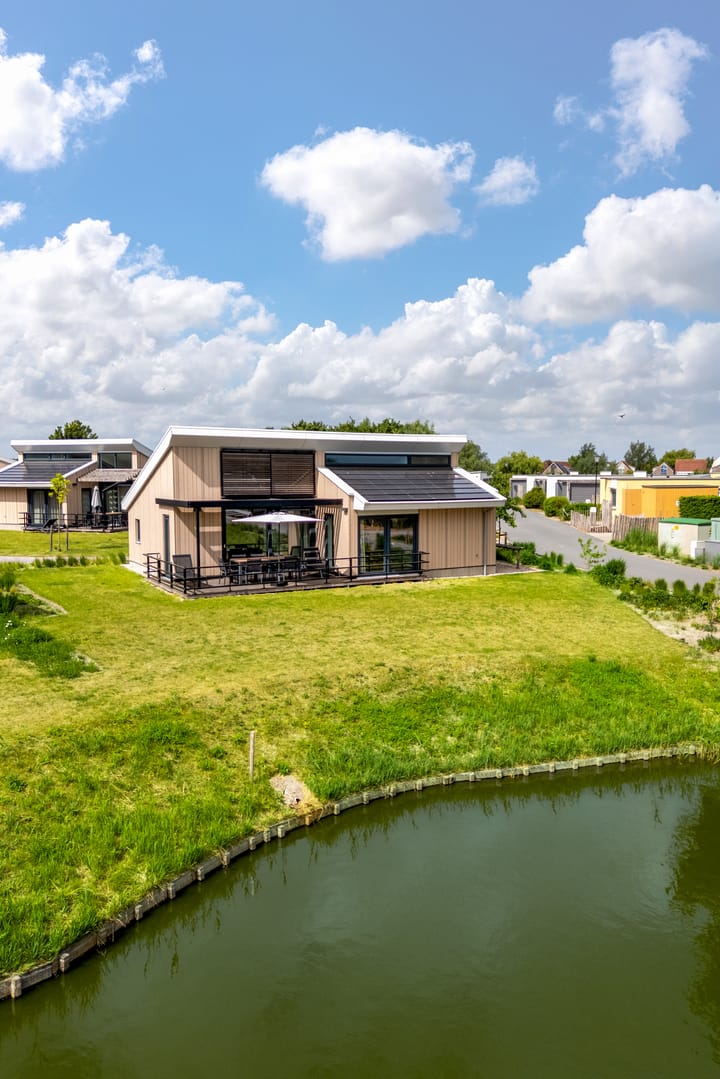 Foto 33 van Nieuwesluisweg 1-A706