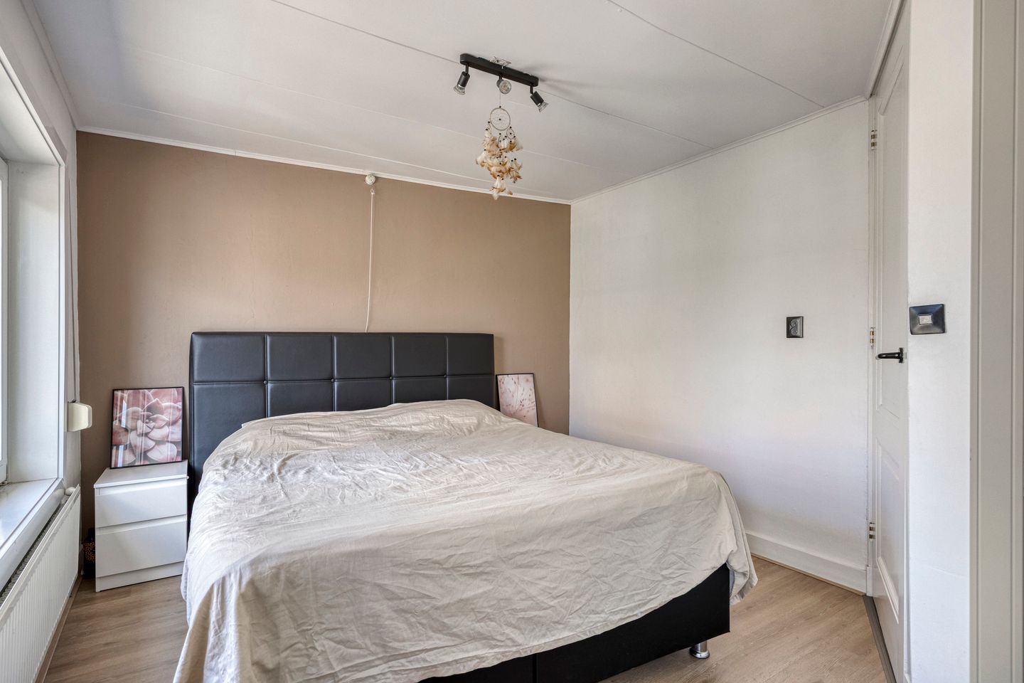 Photo 14 of Abraham Kuijperstraat 36