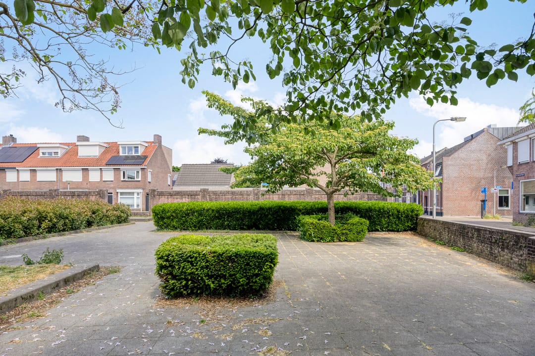 Photo 26 of Abraham Kuijperstraat 36